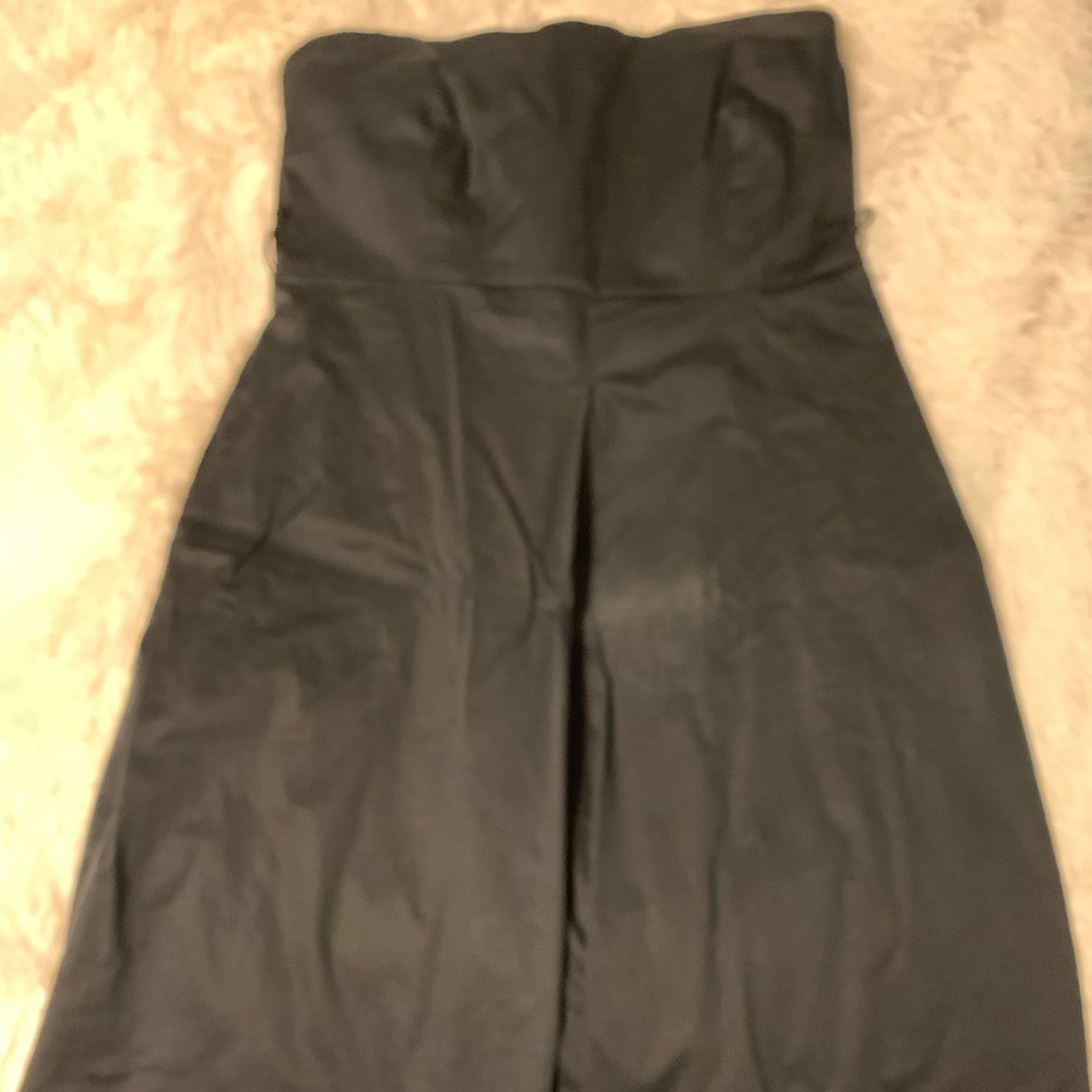 Black strapless dress